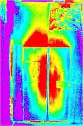 Passive Thermographie gezeigt an historischer Tür im alten Rathaus in Goslar